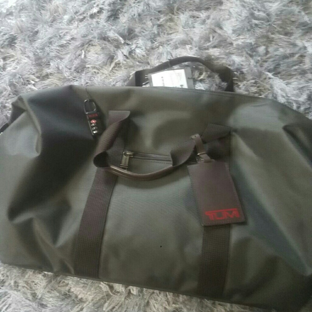 Tumi duffle bag